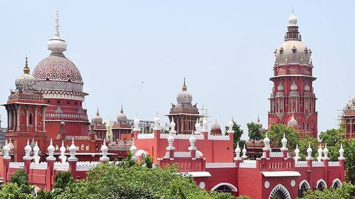 Madras High Court directs Erode court to consider bail pleas of nine in SC/ST Act case