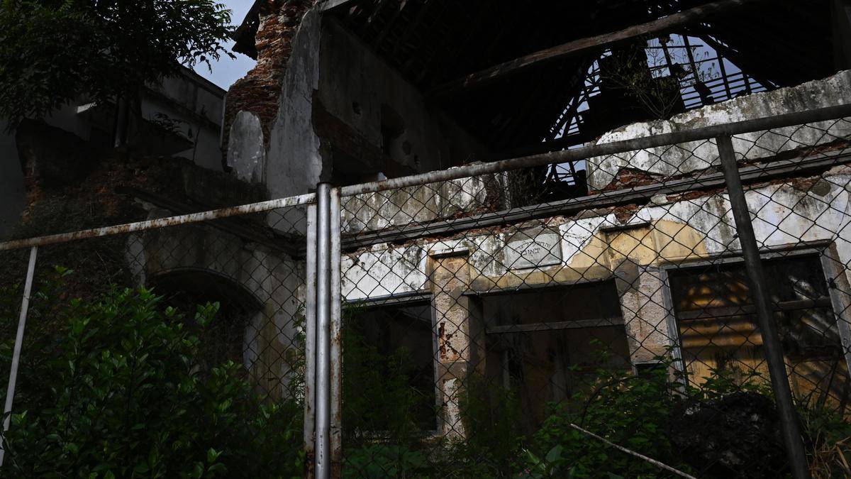 Acusado del incendio de la sinagoga de Kochi vinculado a dos incidentes previos: Policía
