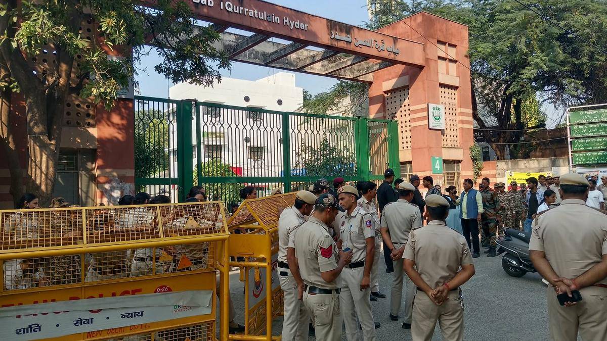 Jamia student protest: Varsity alleges damage to property as stir continues for 17th day