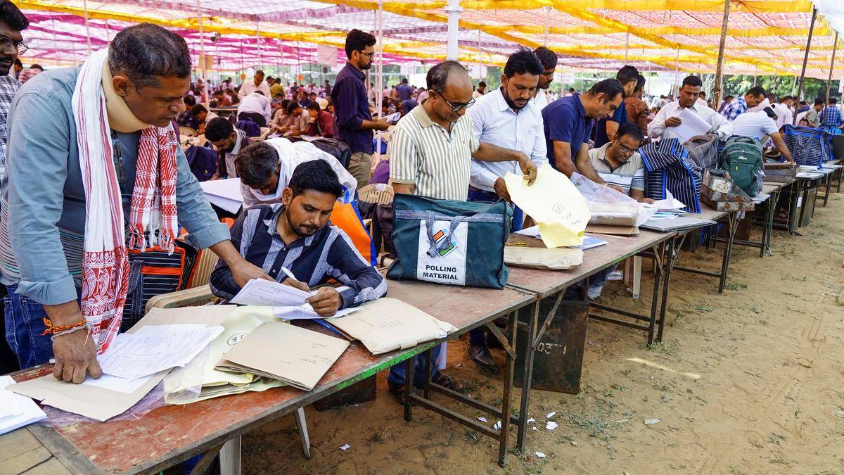 Polling underway for phase 2 of Rajasthan Panchayat polls, faulty EVMs delay start at few booths