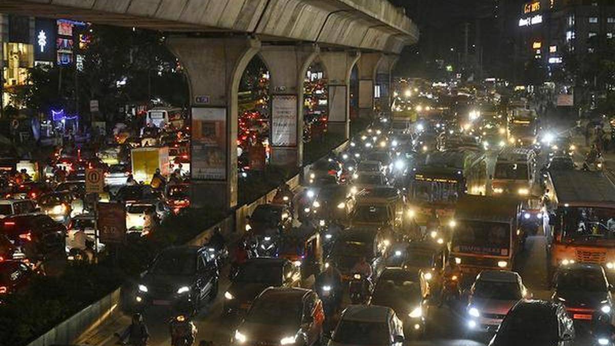Online petition urges Telangana government to ‘unchoke’ Hyderabad roads, shift priority to public transport