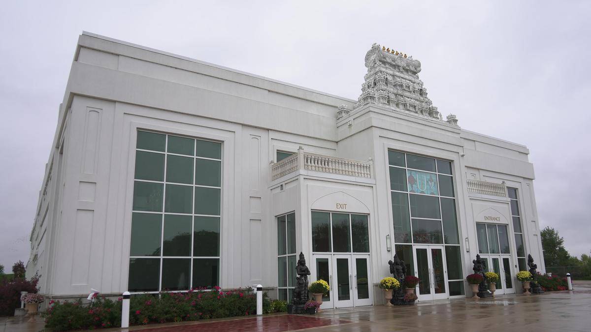 MEA calls on U.S. to ensure safety, security of Indians after foiled Illinois temple attack