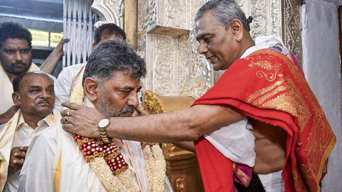 CM hails festive spirit of Dasara; says Mysuru offers a glimpse of India’s culture and heritage to the world