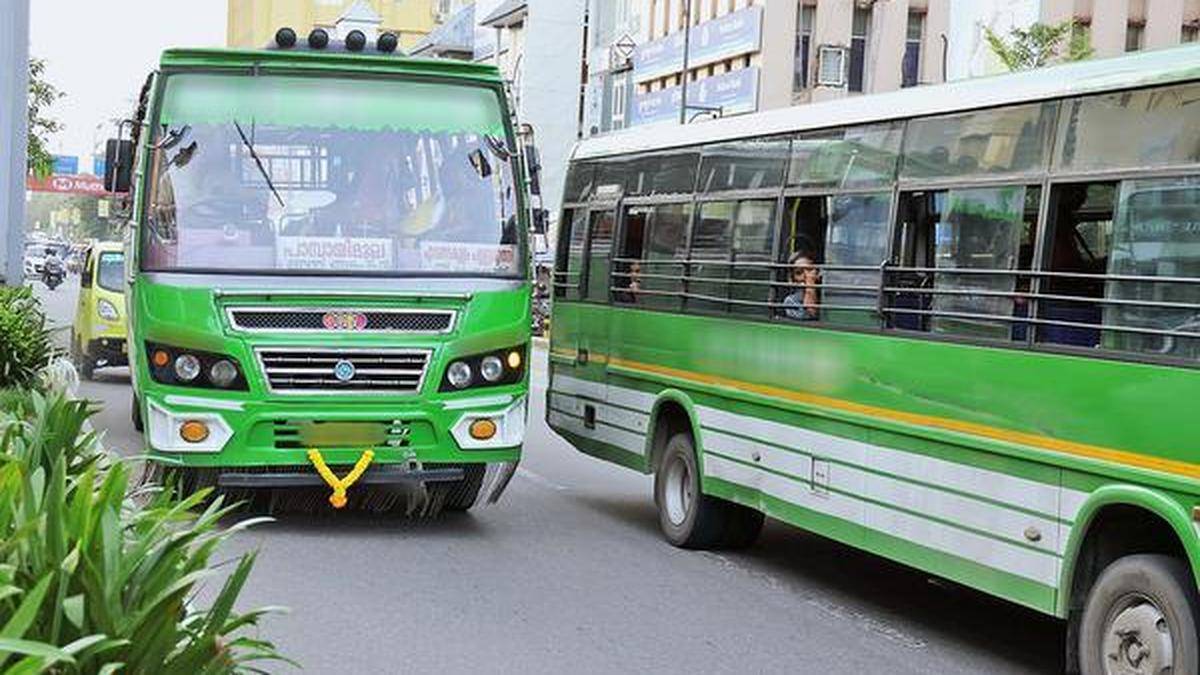 কেরালামে বেসরকারি বাস অপারেটররা আগামী 14 অক্টোবর সচিবালয়ে মিছিল করবে