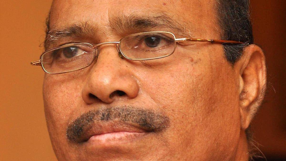 ‘Gem Granites’ Veeramani’s daughter detained from aircraft by SIT