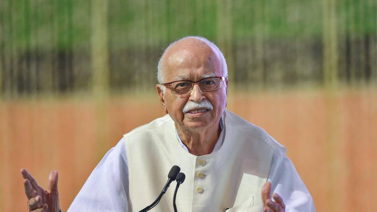 L.K. Advani ‘stable’ at Apollo Hospitals, Nadda pays visit