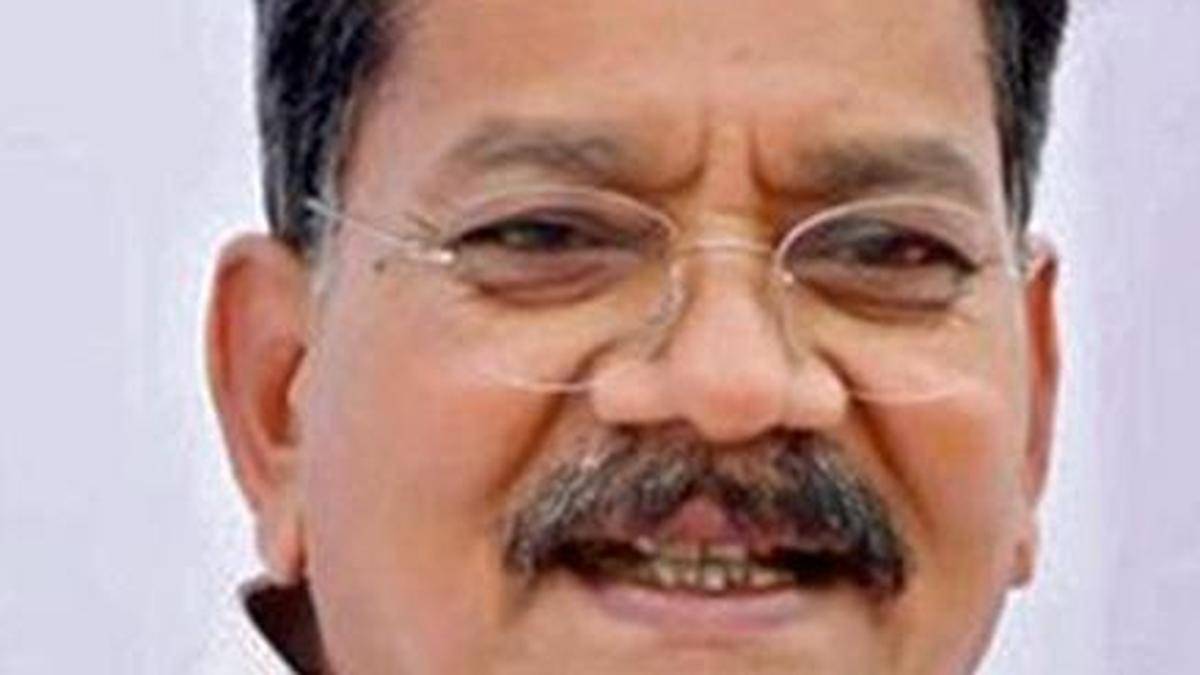 Shrinking debate time in Parliament, Assemblies fuels street protests: Chhattisgarh LoP Mahant in letter to CM Sai