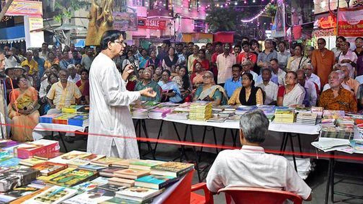 Why are book stalls set up by Left parties at Durga Puja Pandals being attacked in West Bengal? Explained