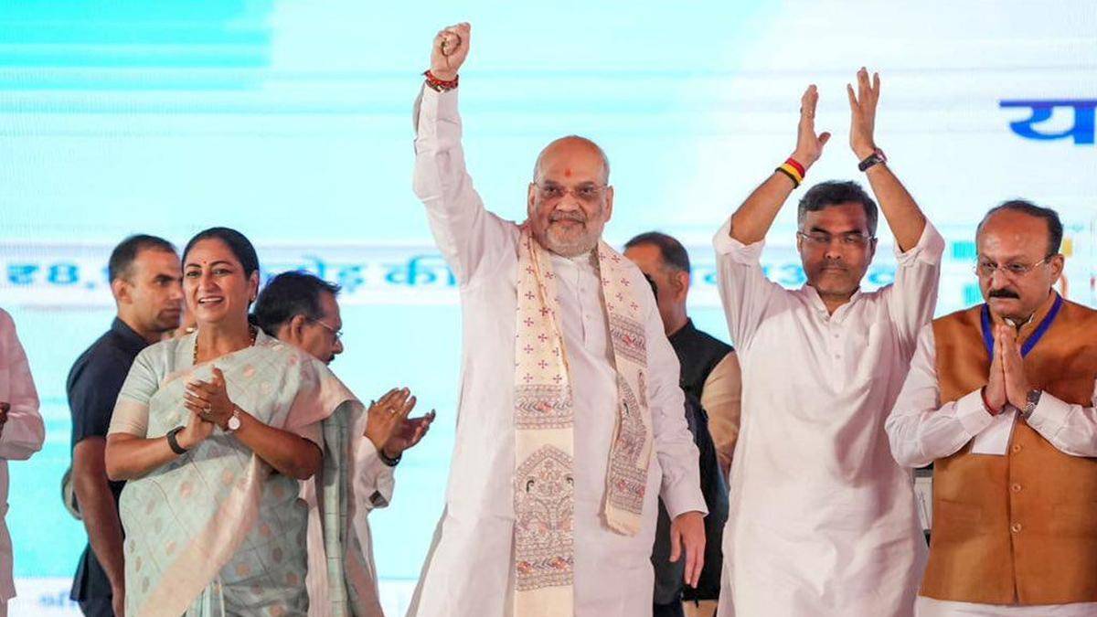 Amit Shah reaches Delhi Police headquarters to take stock of law & order in capital
