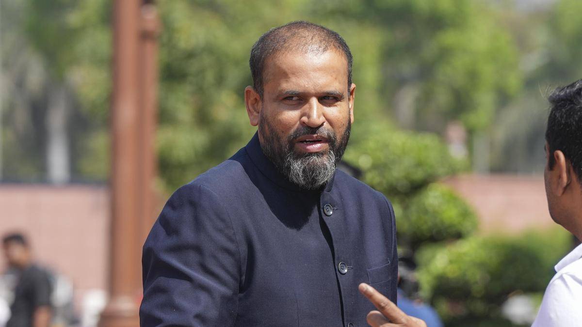 Gujarat govt ‘gifts’ part of disputed Vadodara plot to Yusuf Pathan