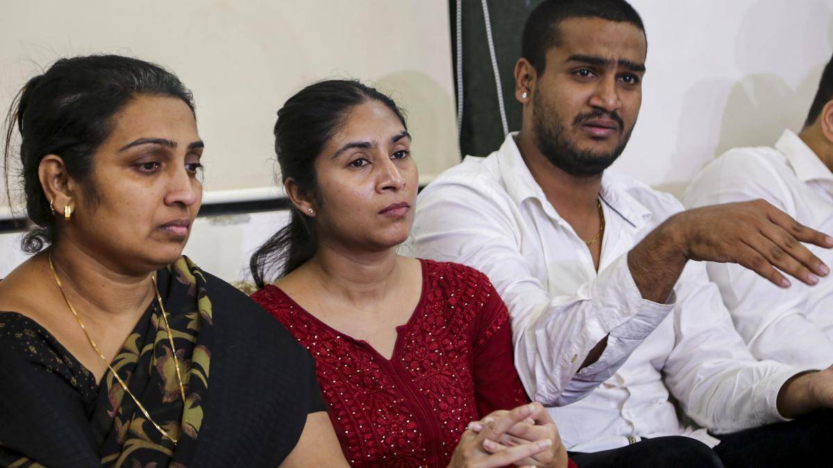 Thane Police warn of action over highway blockades amid Purnekar murder protests, say SIT probe on track