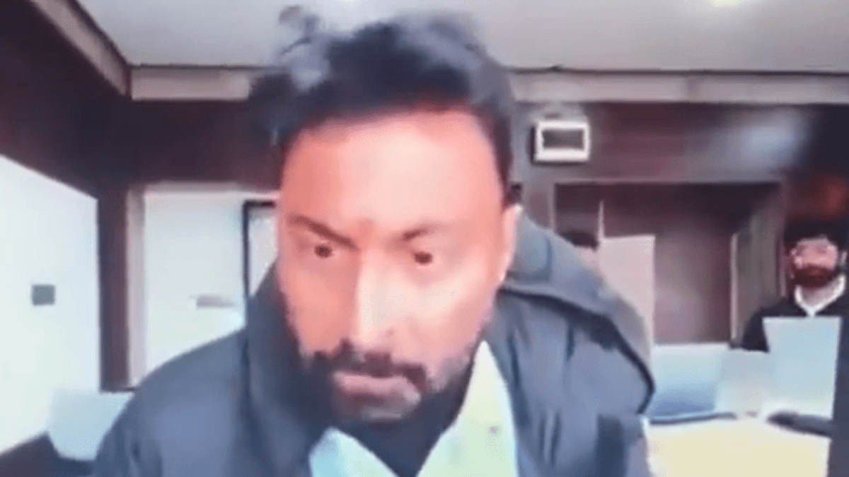 IAS officer’s foul language against female officer during meeting goes viral online, sparks protest from J&K officers