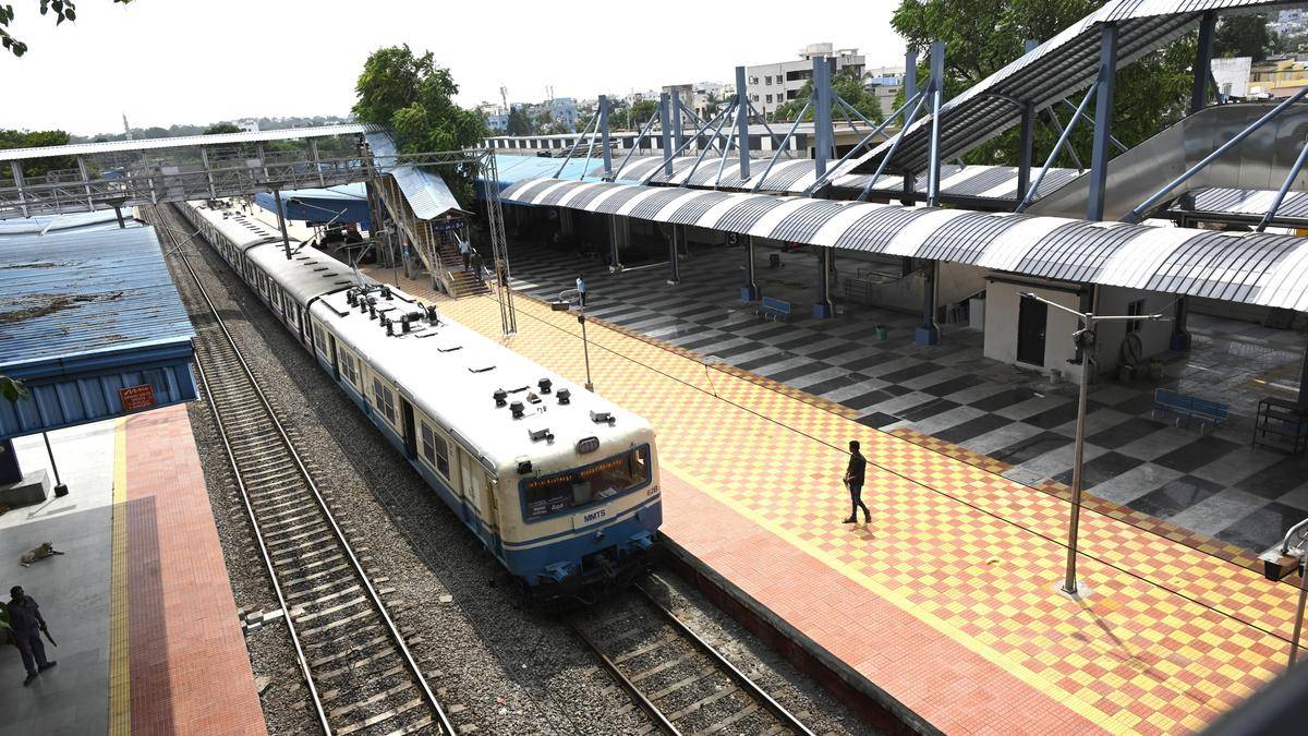 SCR running 700-plus special trains to handle Dasara, Diwali and Chhath Puja rush