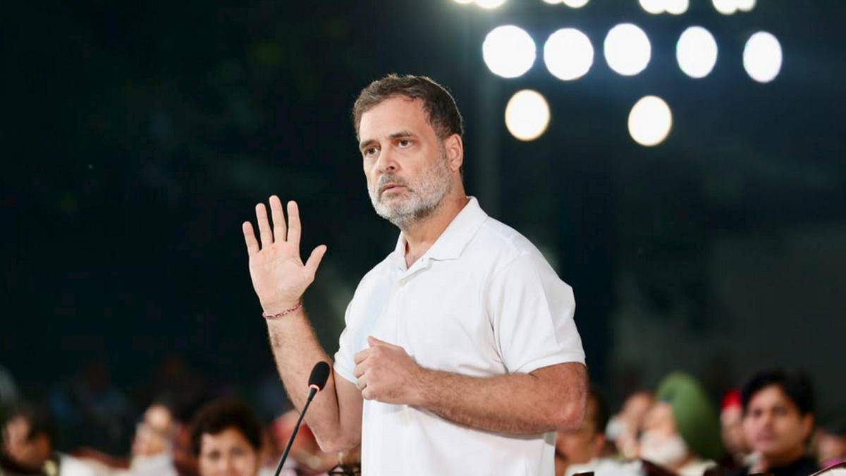 Rahul Gandhi appeals to Delhi rally goers to do festival shopping from local traders