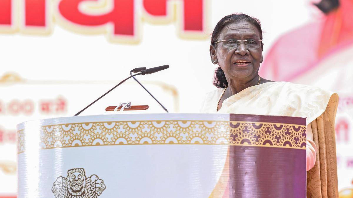 Murmu hails youth joining mainstream after breaking free from Maoism