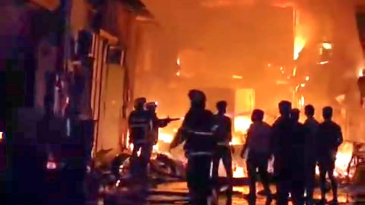 Two dead, four injured as massive fire engulfs 60-70 commercial units, chawls in Mumbai’s Sakinaka