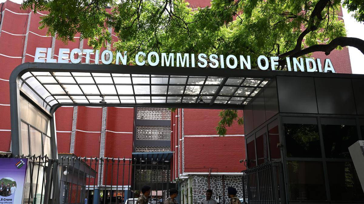 Senior ECI officials to review Uttar Pradesh's poll preparedness in phases from November 2