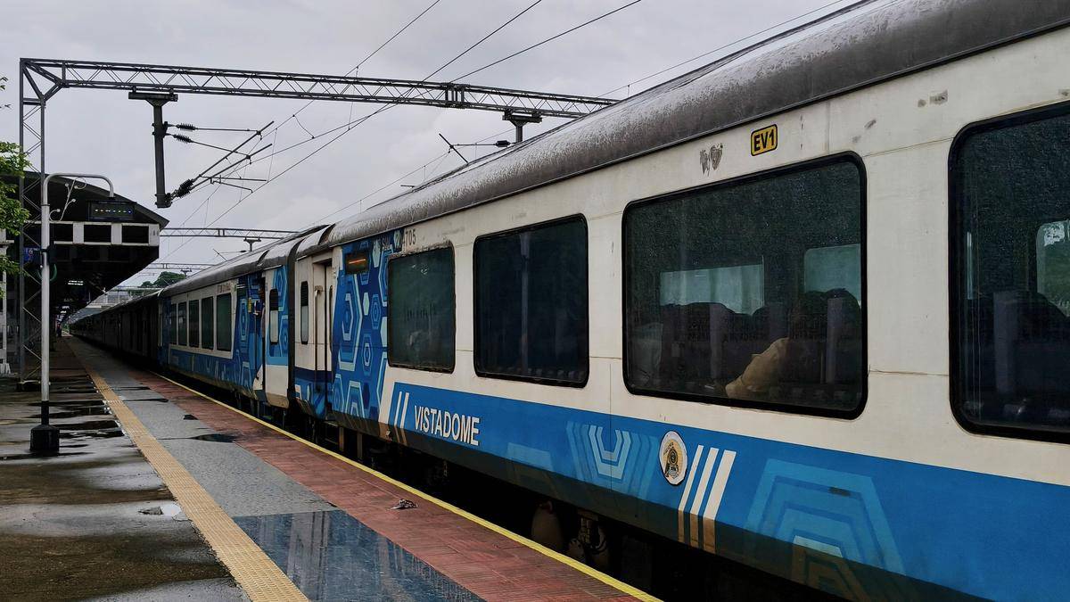 Bengaluru-Mangaluru/Karwar Tagtraumverbot während der hohen Dsasaratagästeupfertürmen viele