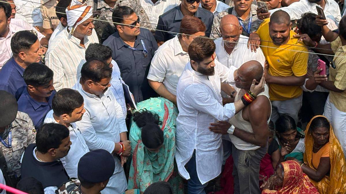 Boat that capsized in Bihar had a hole and was overloaded, say police