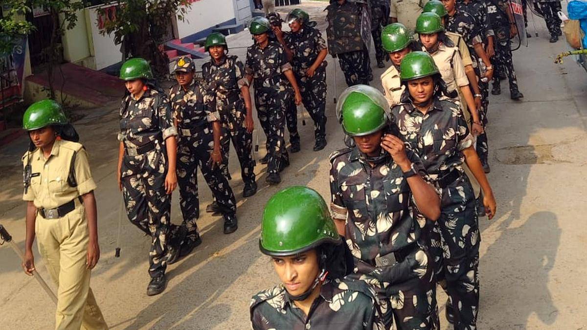 Police conduct flag march in Guntur ahead of GMC elections