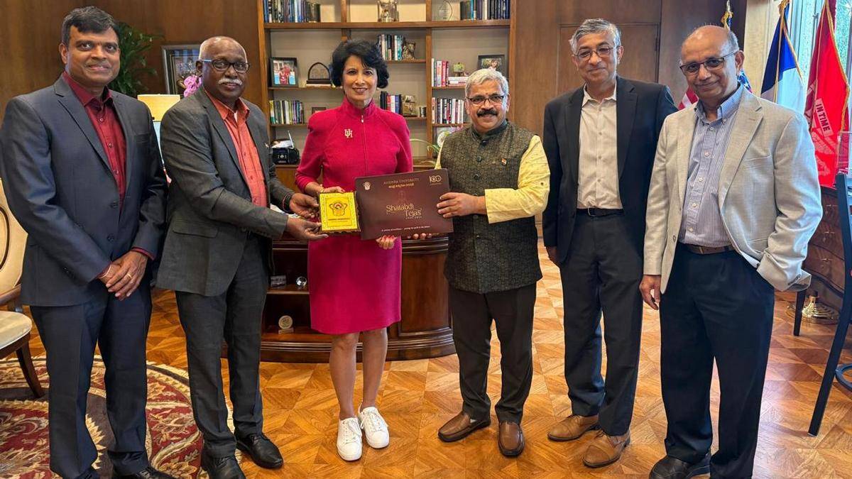 Delegação da Andhra University nos EUA para ações do centenário; MoU com a University of Houston em pauta