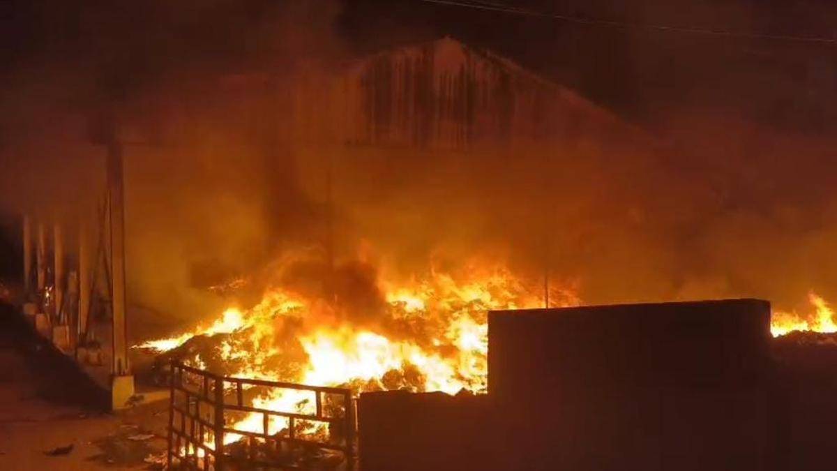 Fire breaks out at packing material manufacturing unit of jewellery group in Kozhikode