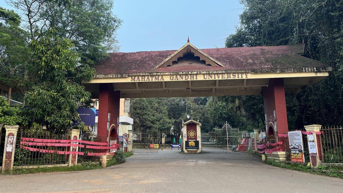 VC-Syndicate rift escalates over nominations at MG University in Keralam as 12 members quit