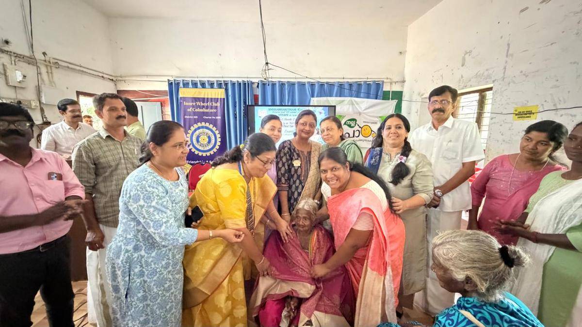 Attappady students bring warmth to 30 elderly people ahead of winter