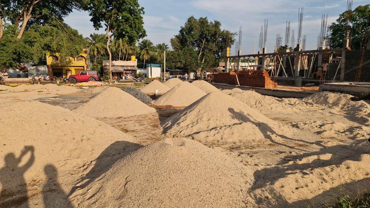 20 units of illegally mined sand near Ambur seized