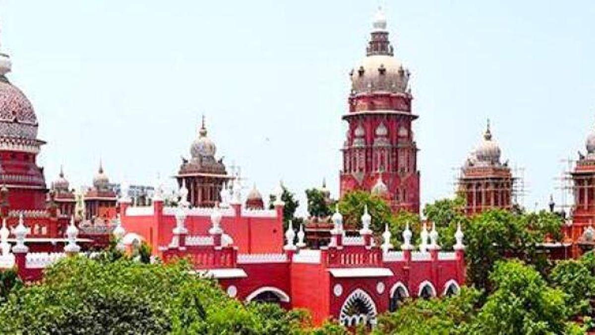 Madras High Court Advocates Association challenges 1965 Union Cabinet decision to continue English as common language for Supreme Court and all High Courts