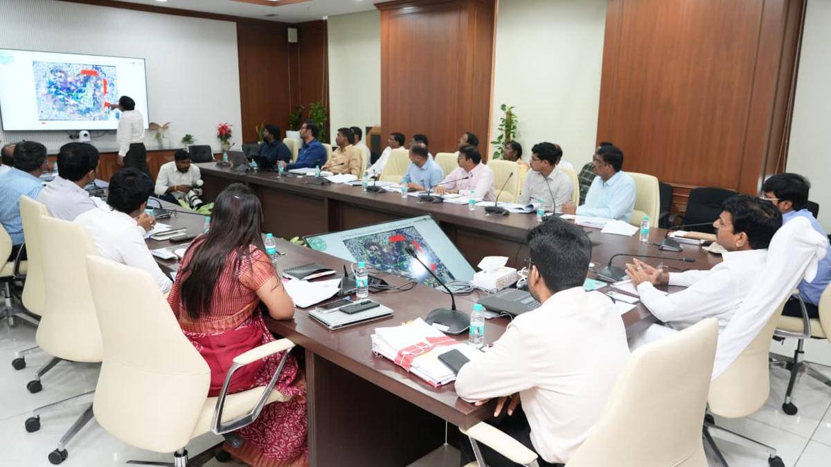 Telangana targets one lakh Indiramma houses in CURE