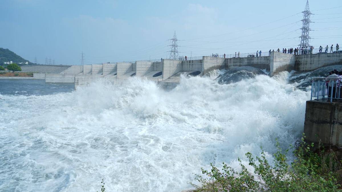 2 motors of Narlapur PH of Palamuru-Rangareddy LIS switched on for drinking water